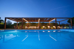 BlueGreen Villa